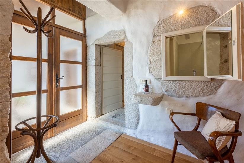 House K1, for 5 persons