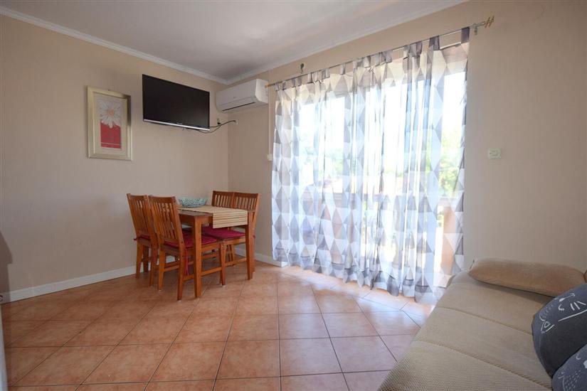 Apartment A4, for 3 persons