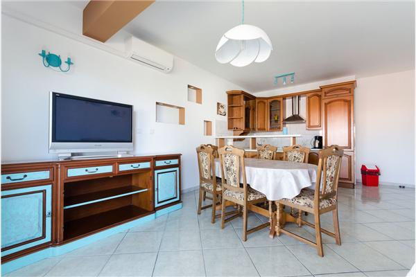 Apartment A1, for 6 persons