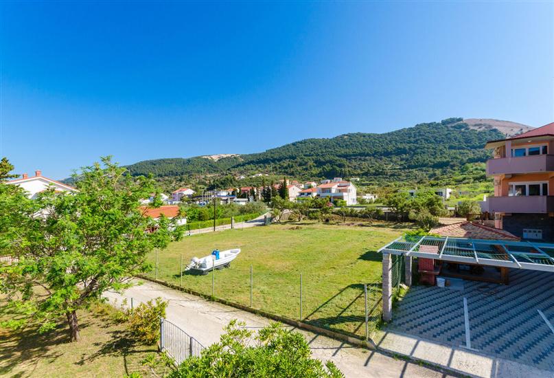 Apartment A2, for 5 persons