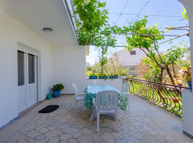 Apartment A3, for 6 persons