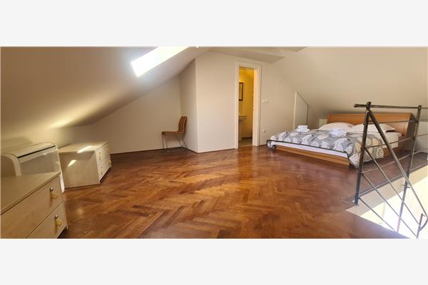 House K1, for 5 persons