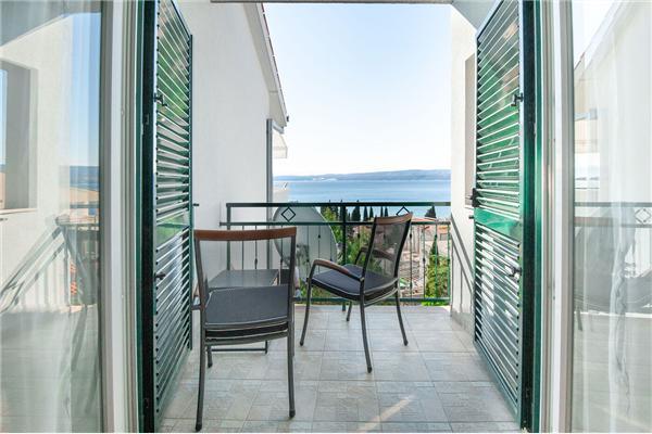 Apartment A2, for 5 persons