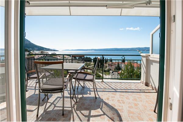 Apartment A1, for 4 persons