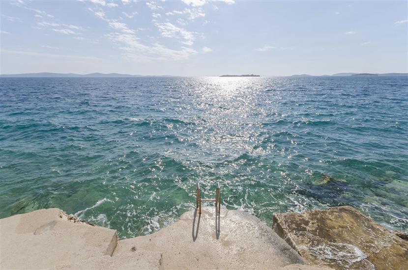 Apartment Pave by Zamalin beach