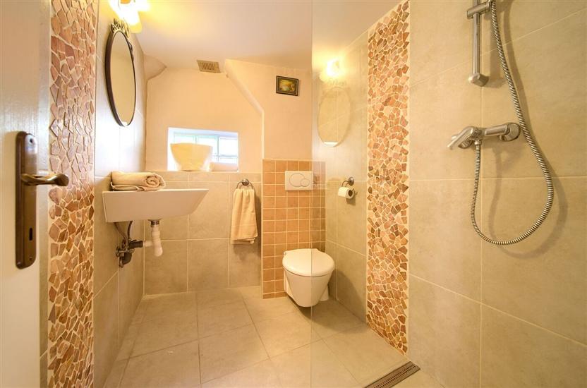 House A1, for 4 persons