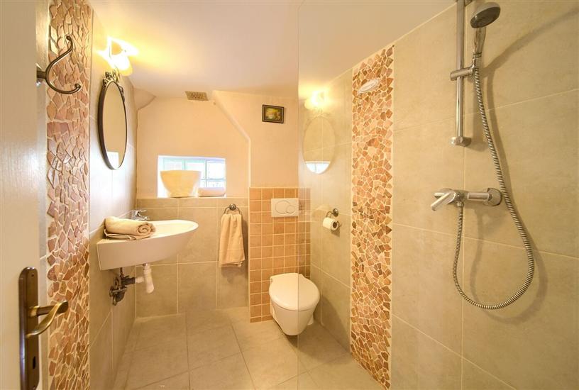 House A1, for 4 persons