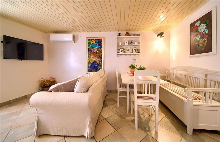 House A1, for 4 persons