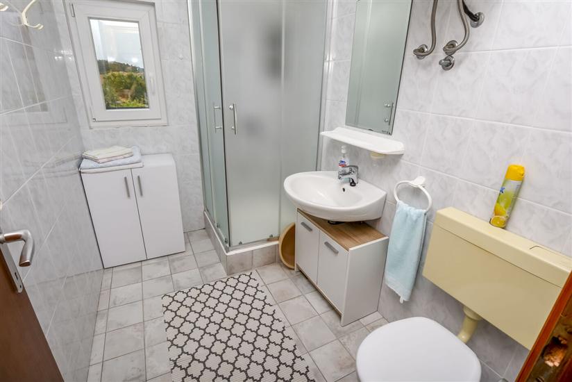 Apartment A1, for 3 persons