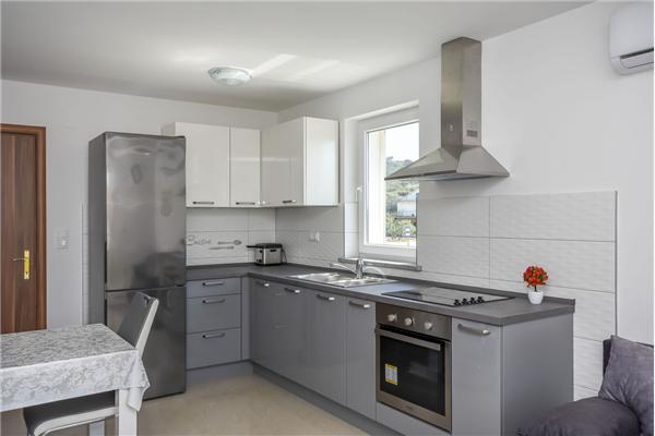 Apartment A2, for 3 persons