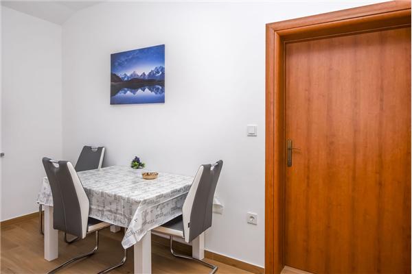 Apartment A4, for 2 persons