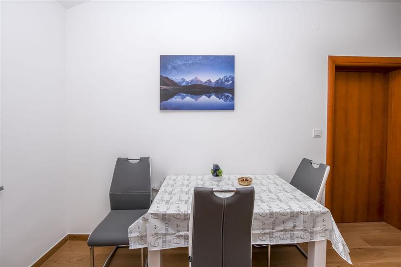 Apartment A4, for 2 persons
