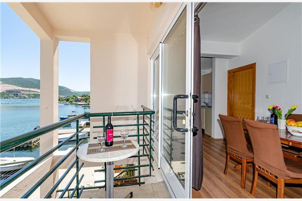 Apartment A2, for 4 persons