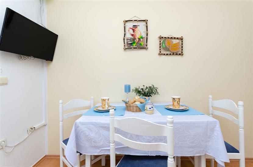 Apartment A1, for 2 persons