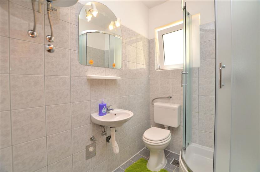 Apartment A4, for 4 persons