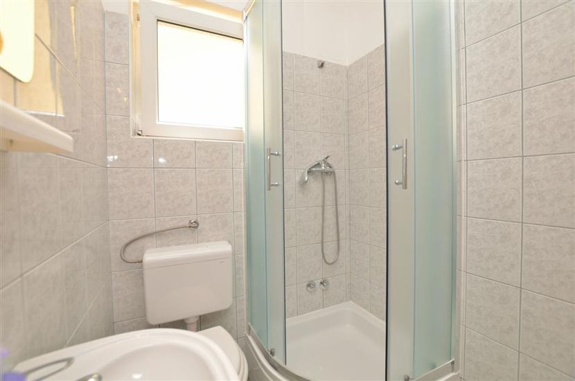 Apartment A4, for 4 persons