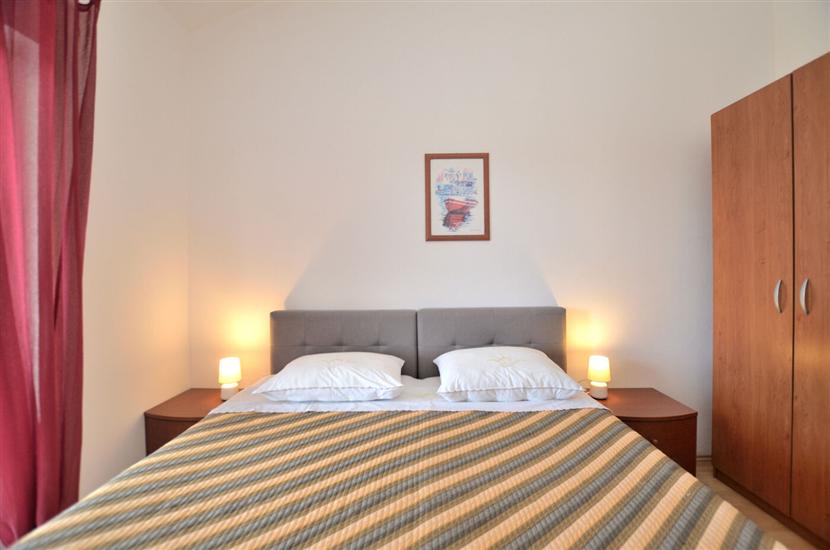 Apartment A4, for 4 persons