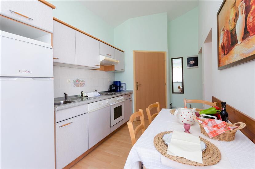Apartment A4, for 4 persons