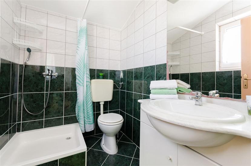 Apartment A4, for 4 persons