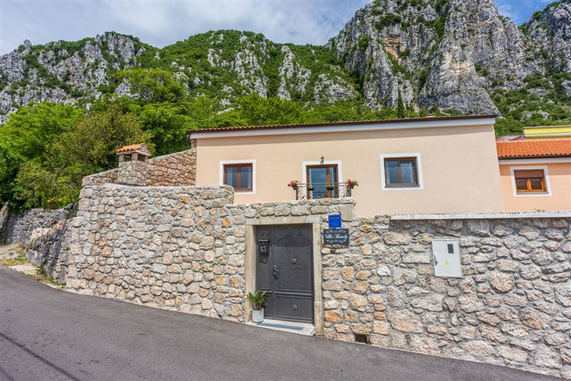 Villa Banely