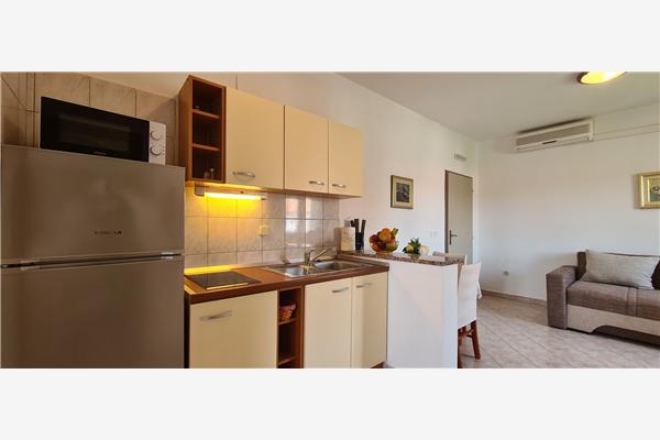 Apartment A1, for 3 persons