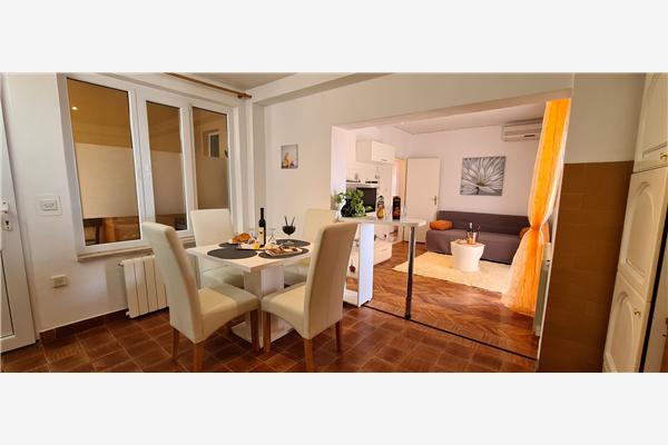 Apartment A1, for 4 persons