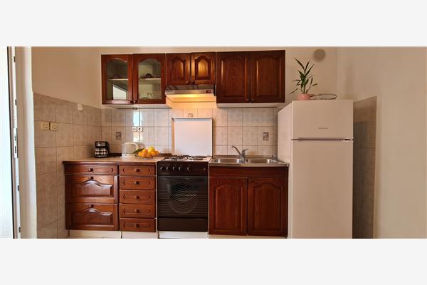 Apartment A2, for 5 persons