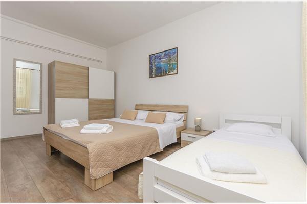 House K1, for 3 persons