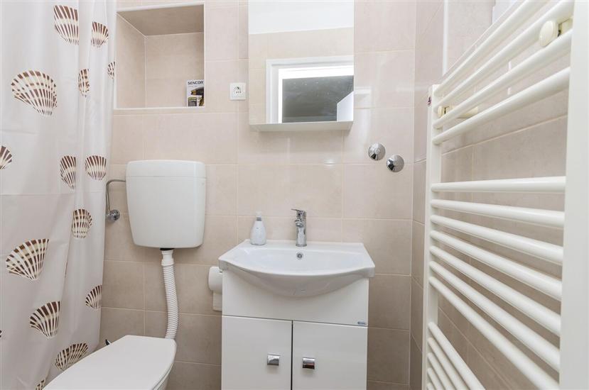 House K1, for 3 persons