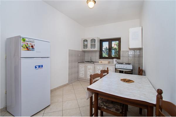Apartment A1, for 5 persons