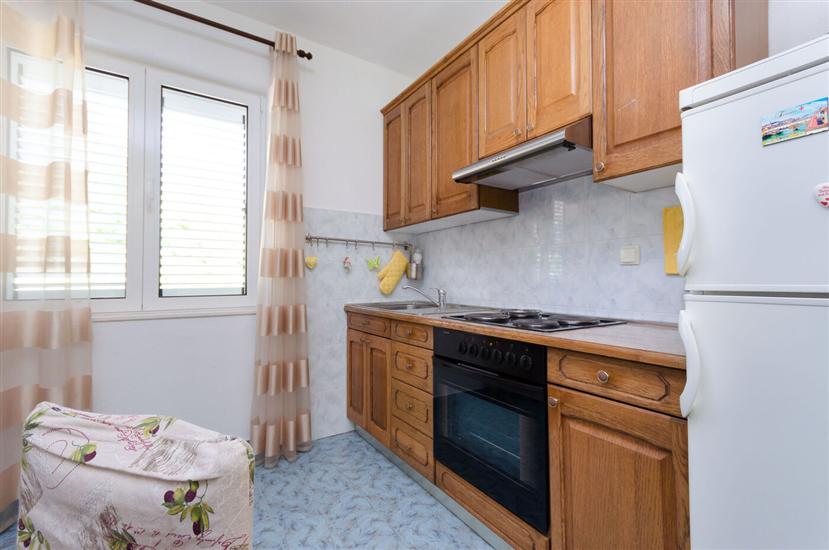 Apartment A1, for 5 persons