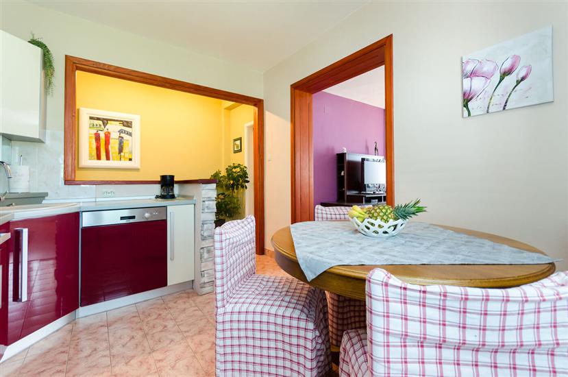 Apartment A2, for 4 persons