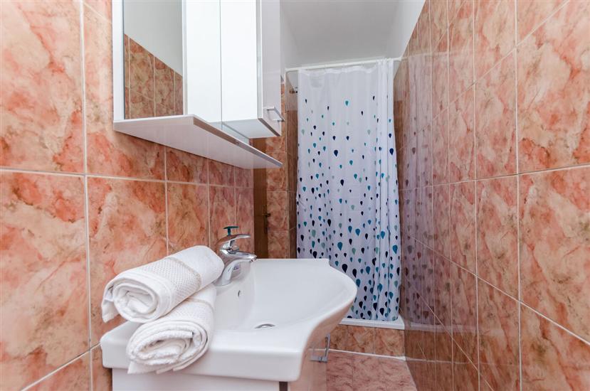 Apartment A2, for 4 persons