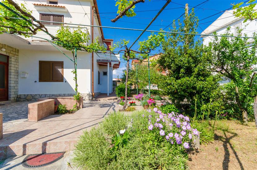 Apartments Milena