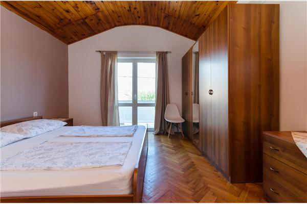 Apartment A2, for 3 persons