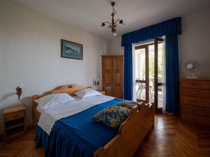 Apartment A4, for 4 persons