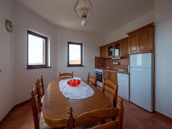 Apartment A6, for 5 persons