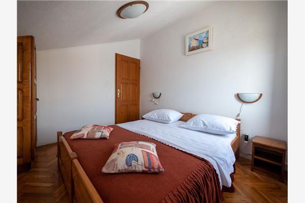 Apartment A6, for 5 persons