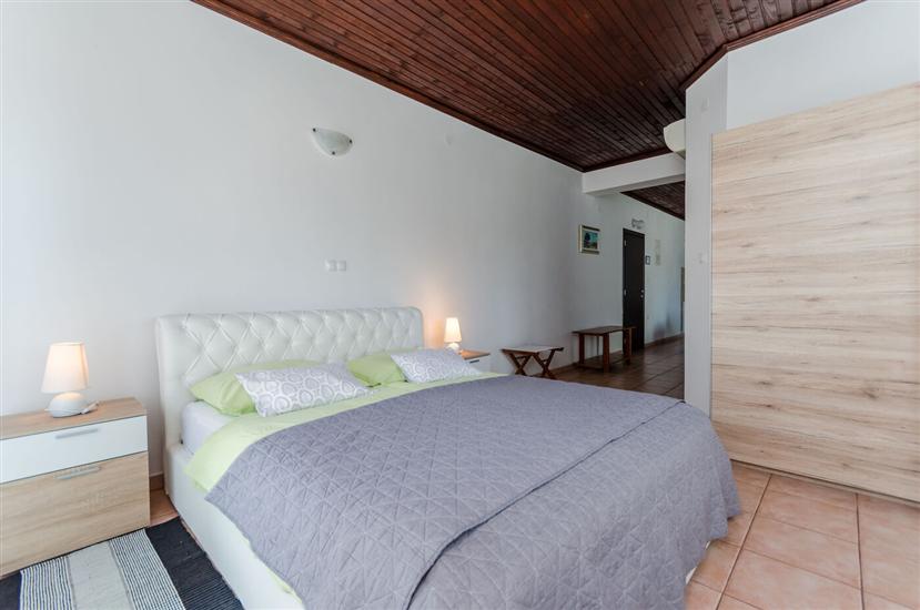 Apartment A1, for 2 persons