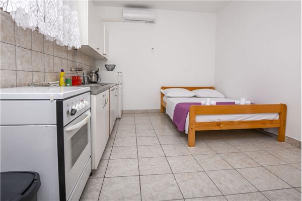 Apartment A2, for 4 persons