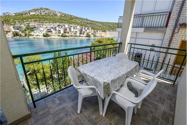 Apartment A3, for 4 persons