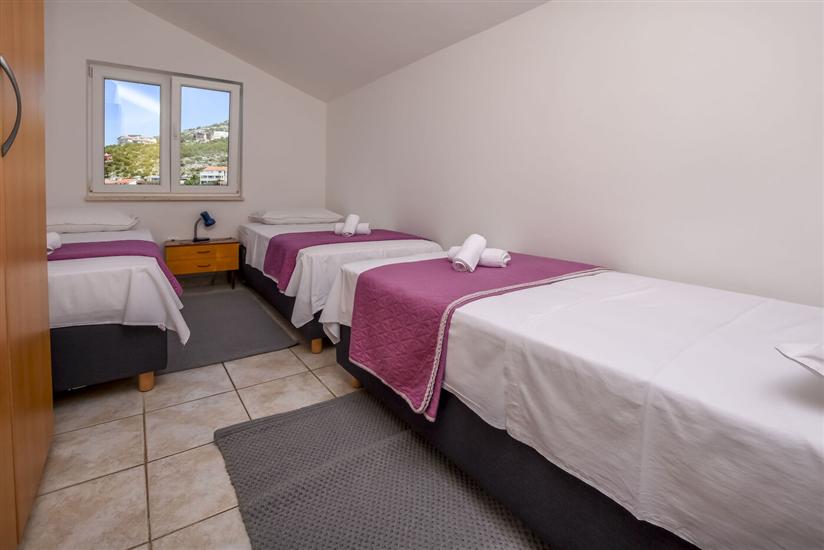 Apartment A4, for 4 persons