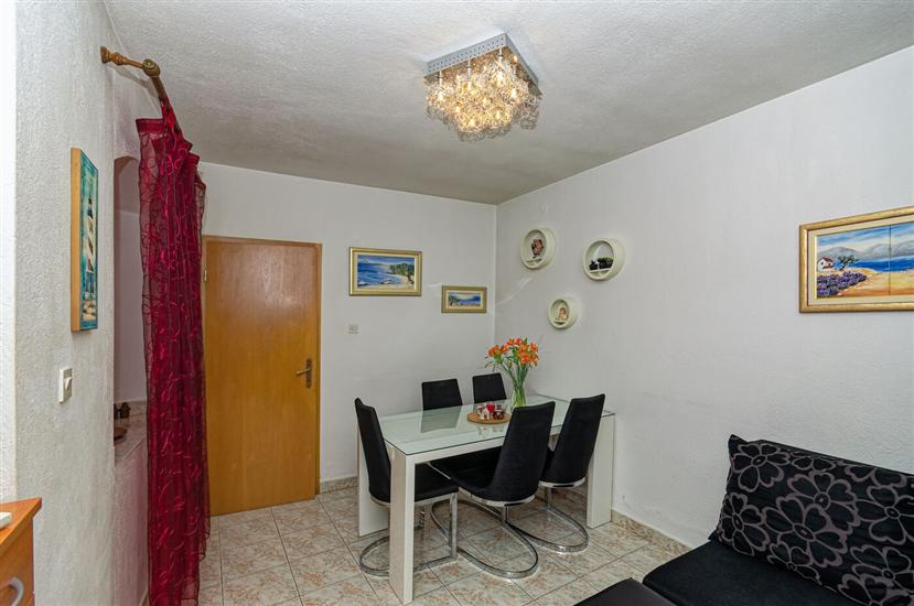 House K1, for 5 persons