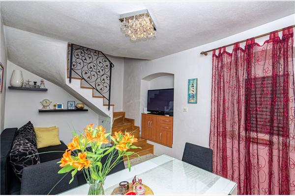 House K1, for 5 persons