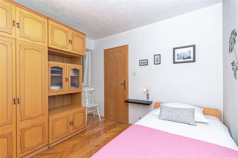 House K1, for 5 persons