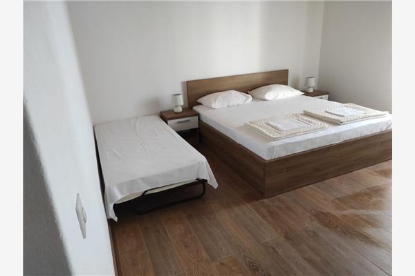 Apartment A1, for 7 persons