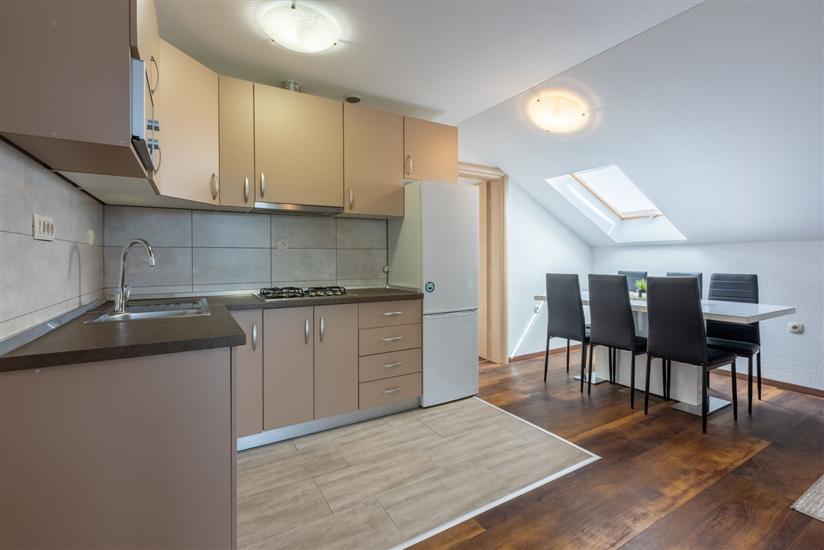 Apartman A3, na 6 osebe