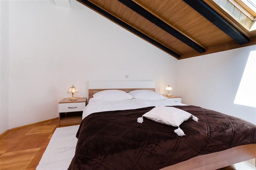 Apartment A2, for 4 persons