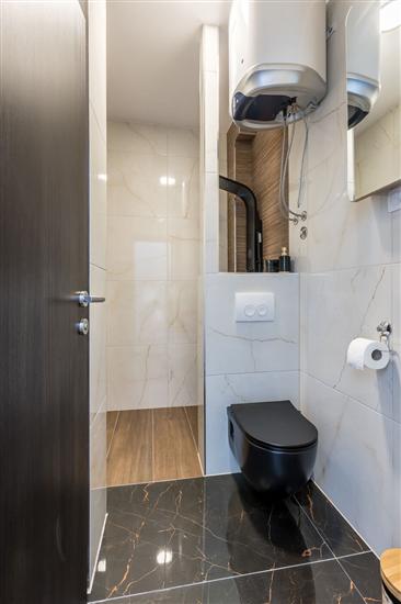 House K1, for 10 persons