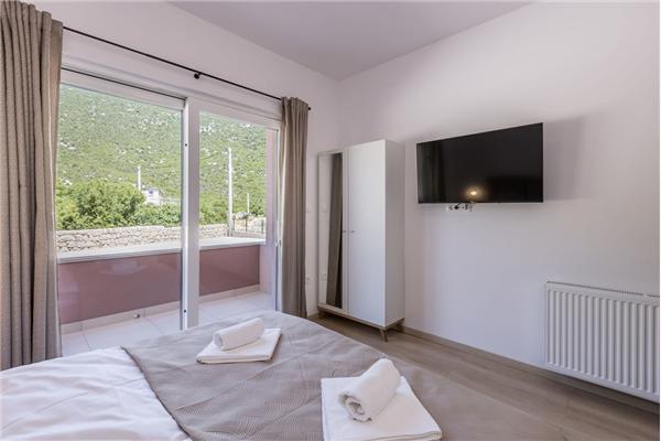 House K1, for 10 persons